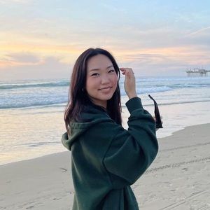 Meet your Posher, April